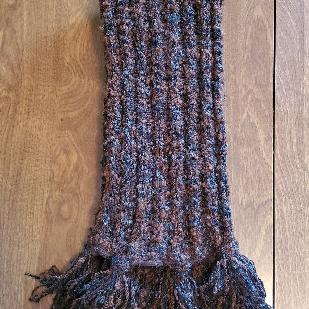 Bulky scarf, NWT, browns and blue